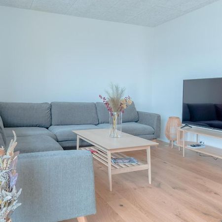 New / Stunning Sea View / Light / 3 Br Apartment Tórshavn Exterior foto