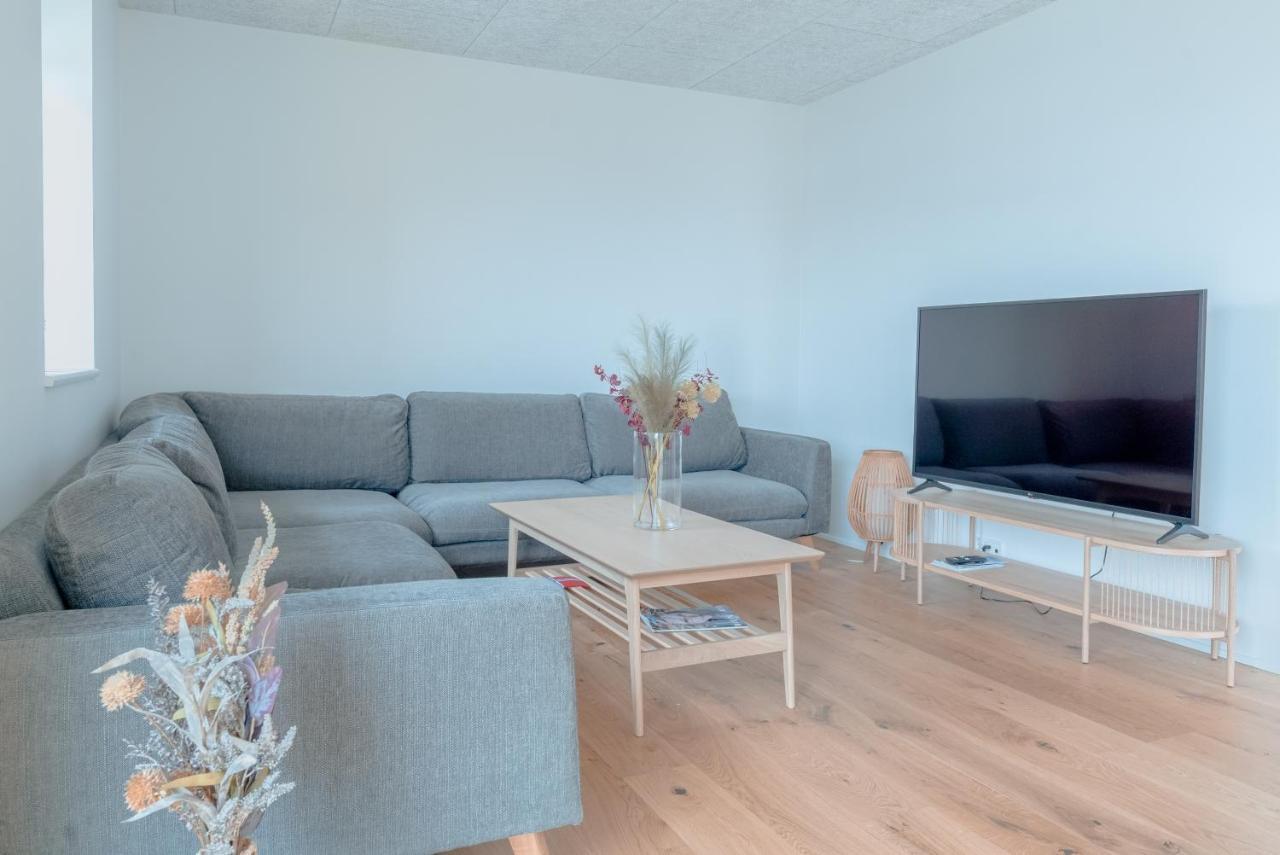New / Stunning Sea View / Light / 3 Br Apartment Tórshavn Exterior foto